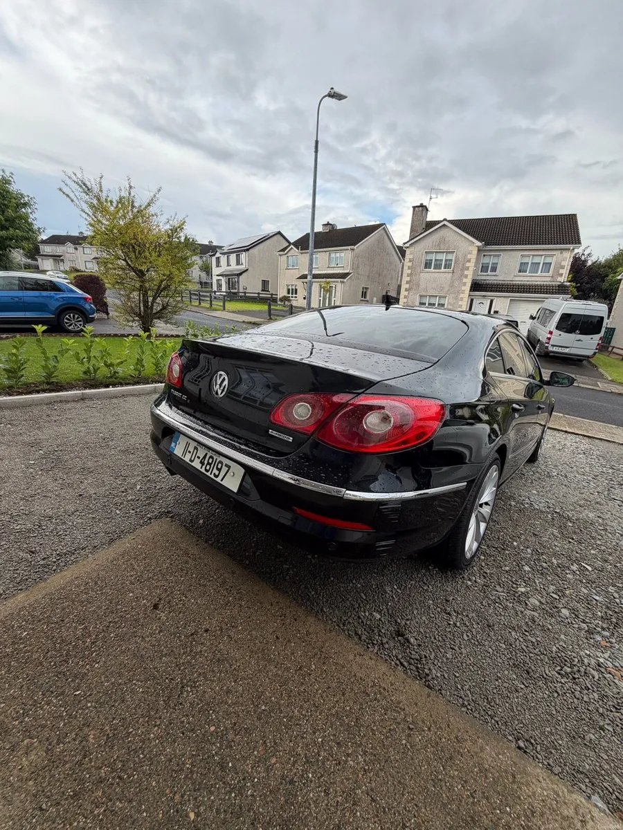 Volkswagen Passat CC - Image 2