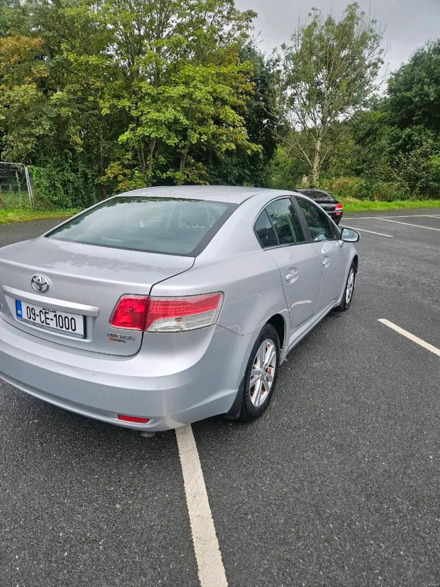 Toyota Avensis - Image 4