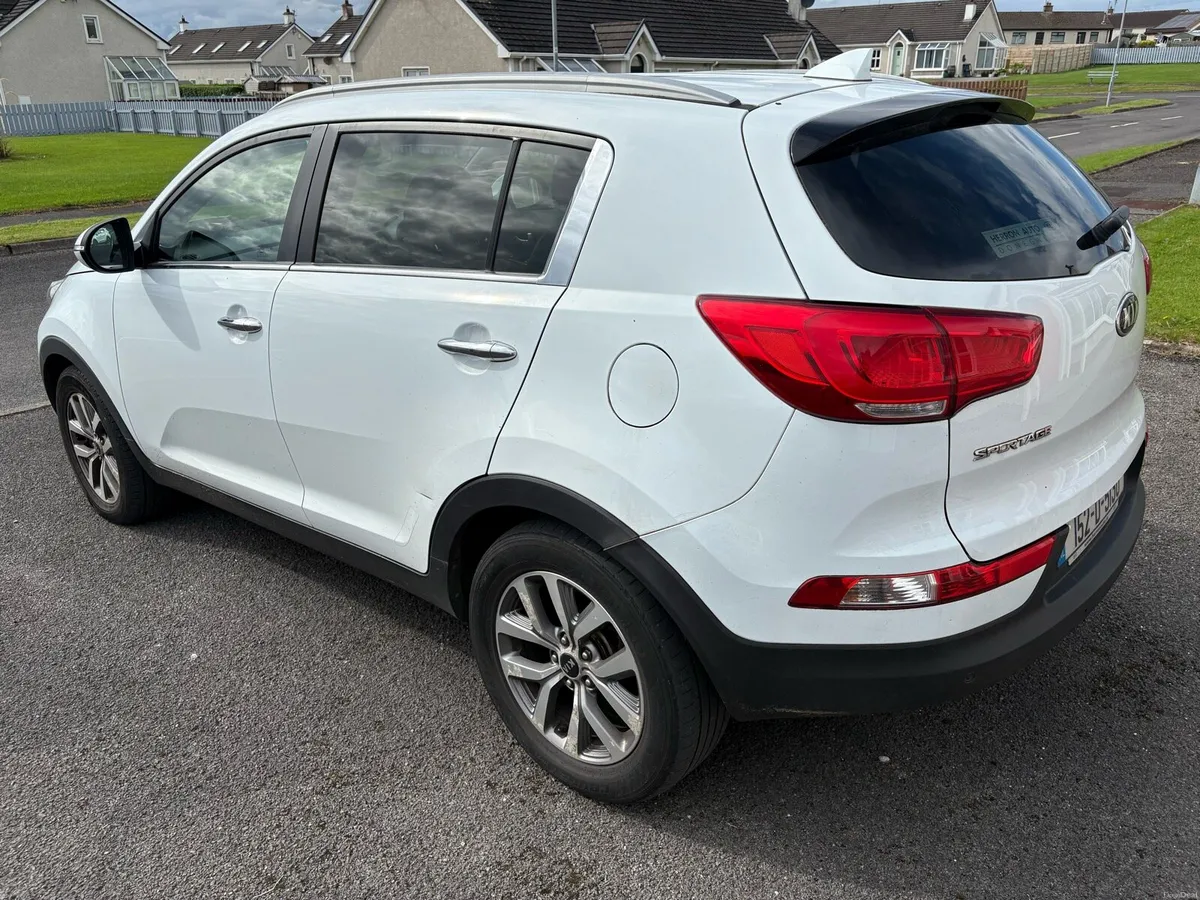 2015(152) KIA SPORTAGE PLATINUM - Image 4