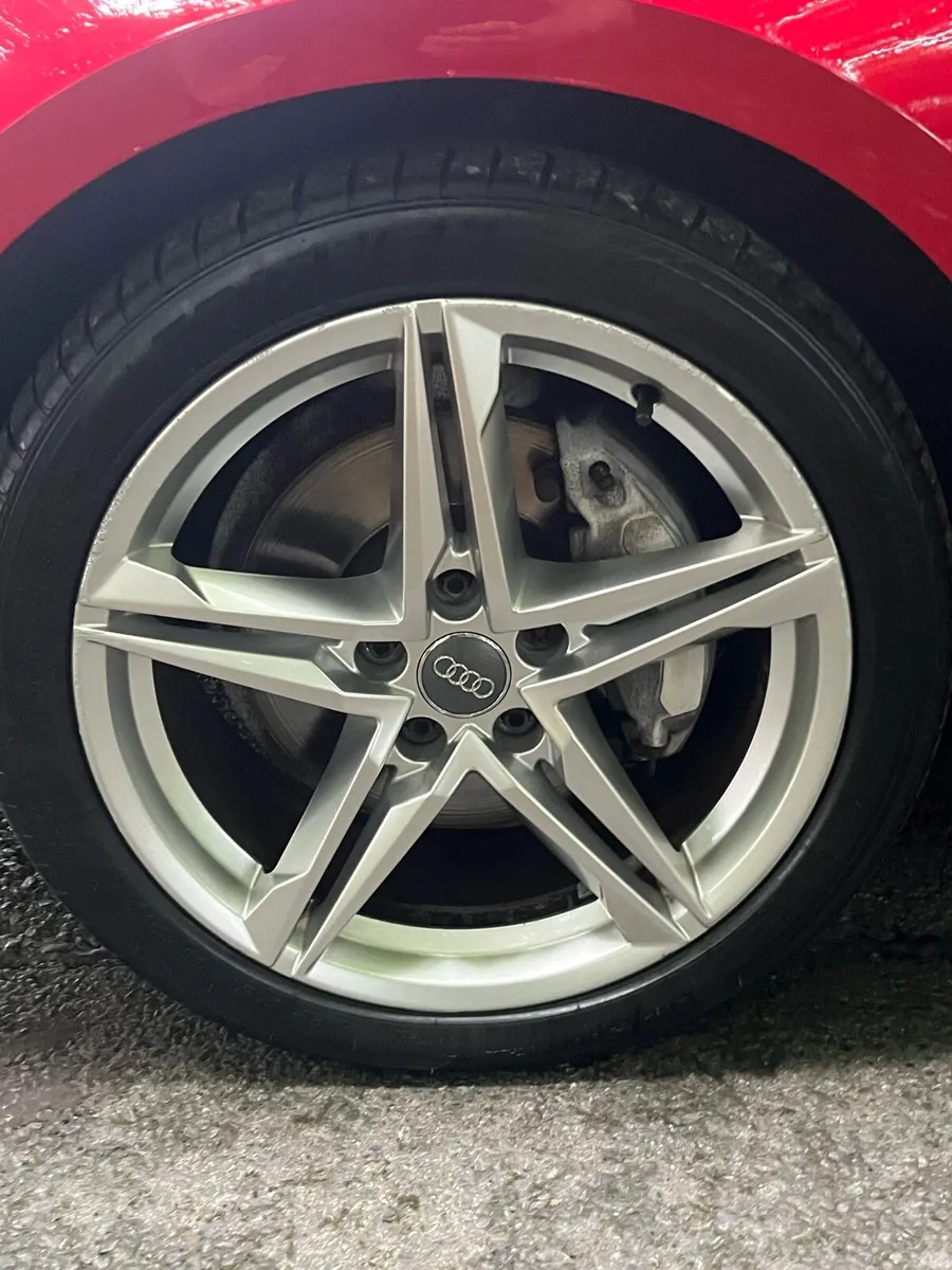 16 Audi A4 2.0 TDI S-line - Image 5