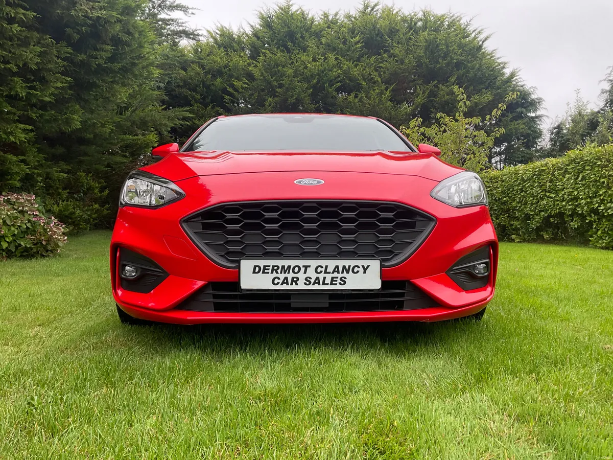 2019 Ford Focus ST-Line 1.5TDCI ** 66K Miles ! ** - Image 3