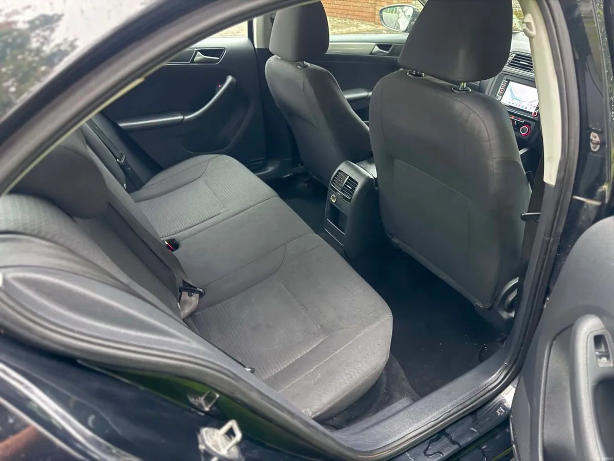 2016 Volkswagen Jetta nct and tax - Image 6