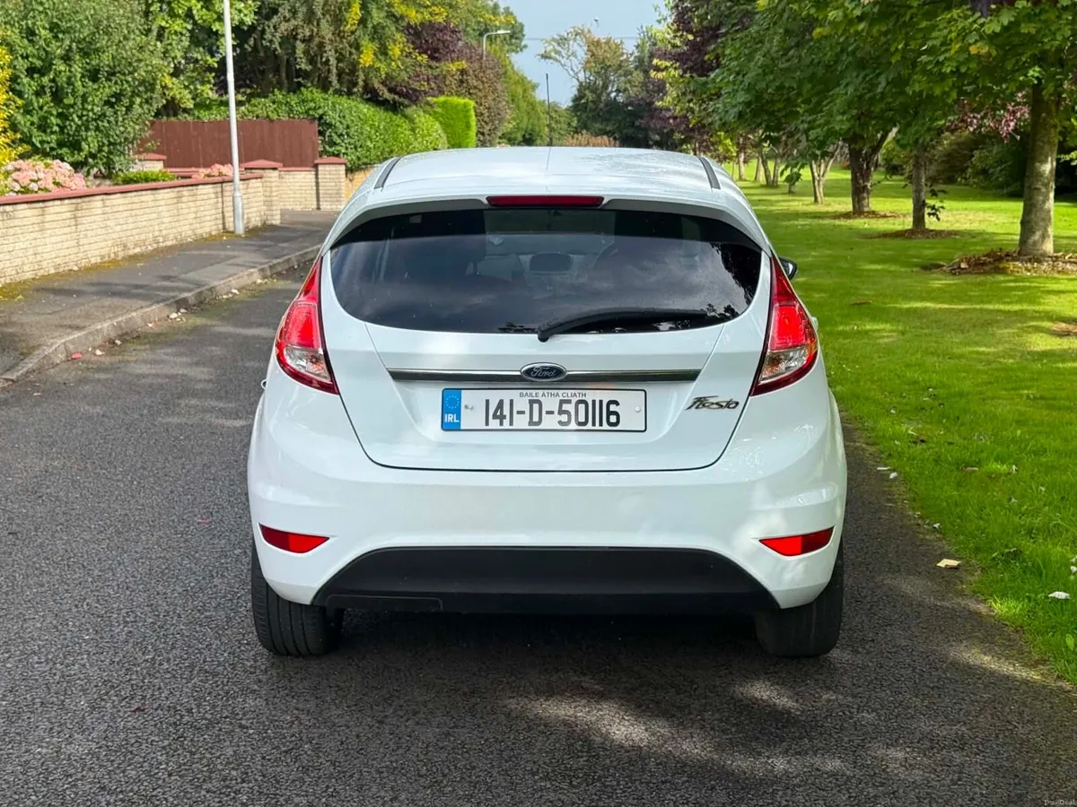 2014 Ford fiesta nct and tax - Image 4