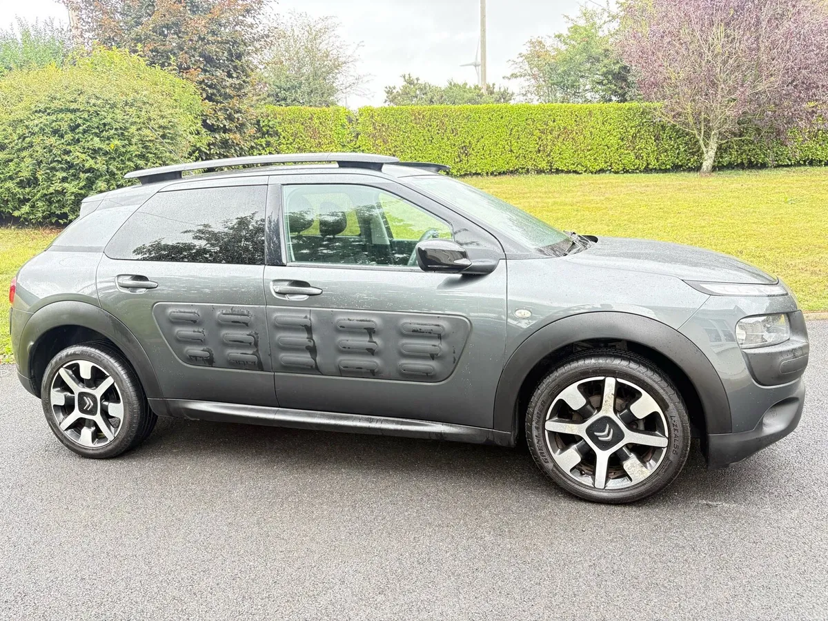 Citroen C4 cactus 1.6 Hdi nct 01/28 tax 08/26 - Image 2