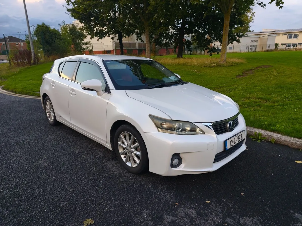 Lexus CT 2012!!! Low mileage!!! One owner!!! - Image 1