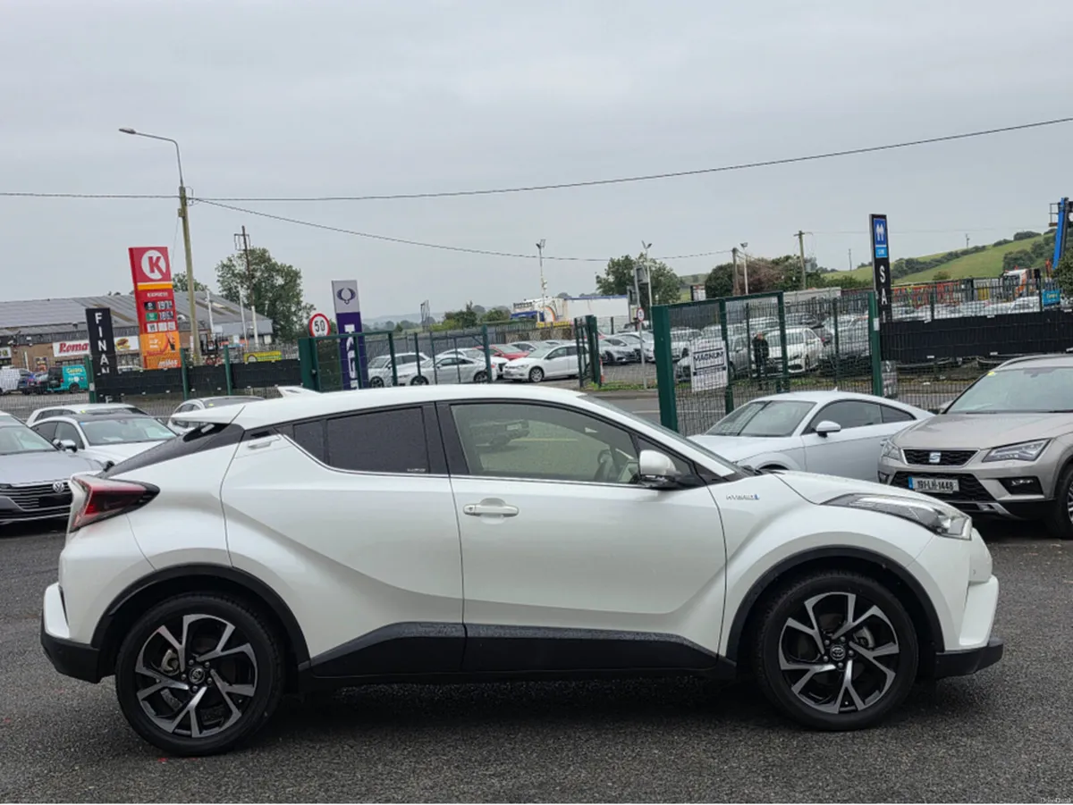 Toyota C-HR SELF CHARGING HYBRID-   - HALF LEATHER - Image 3