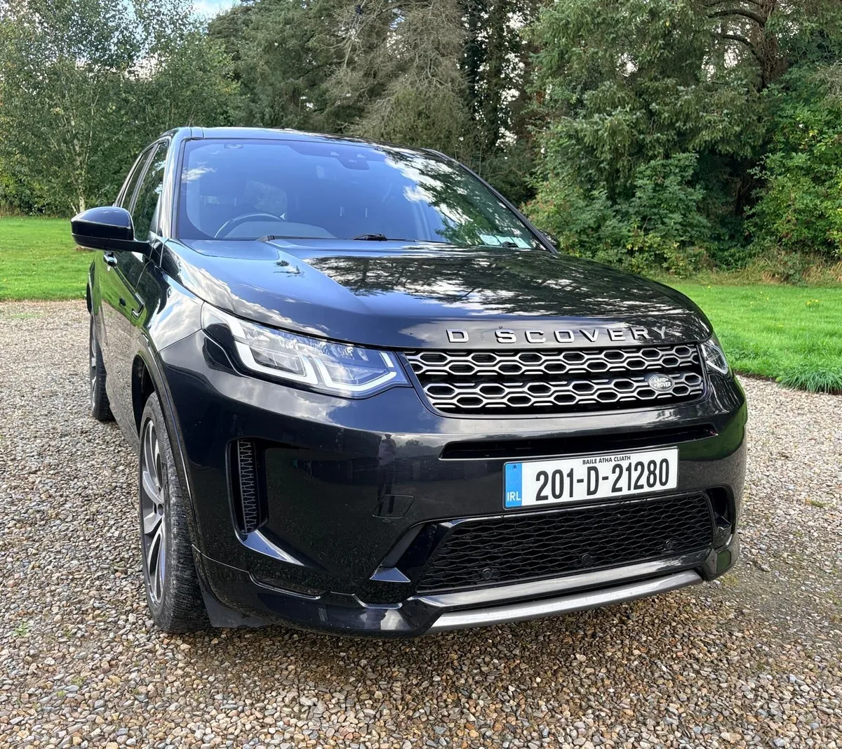 Land Rover Discovery Sport - Image 1
