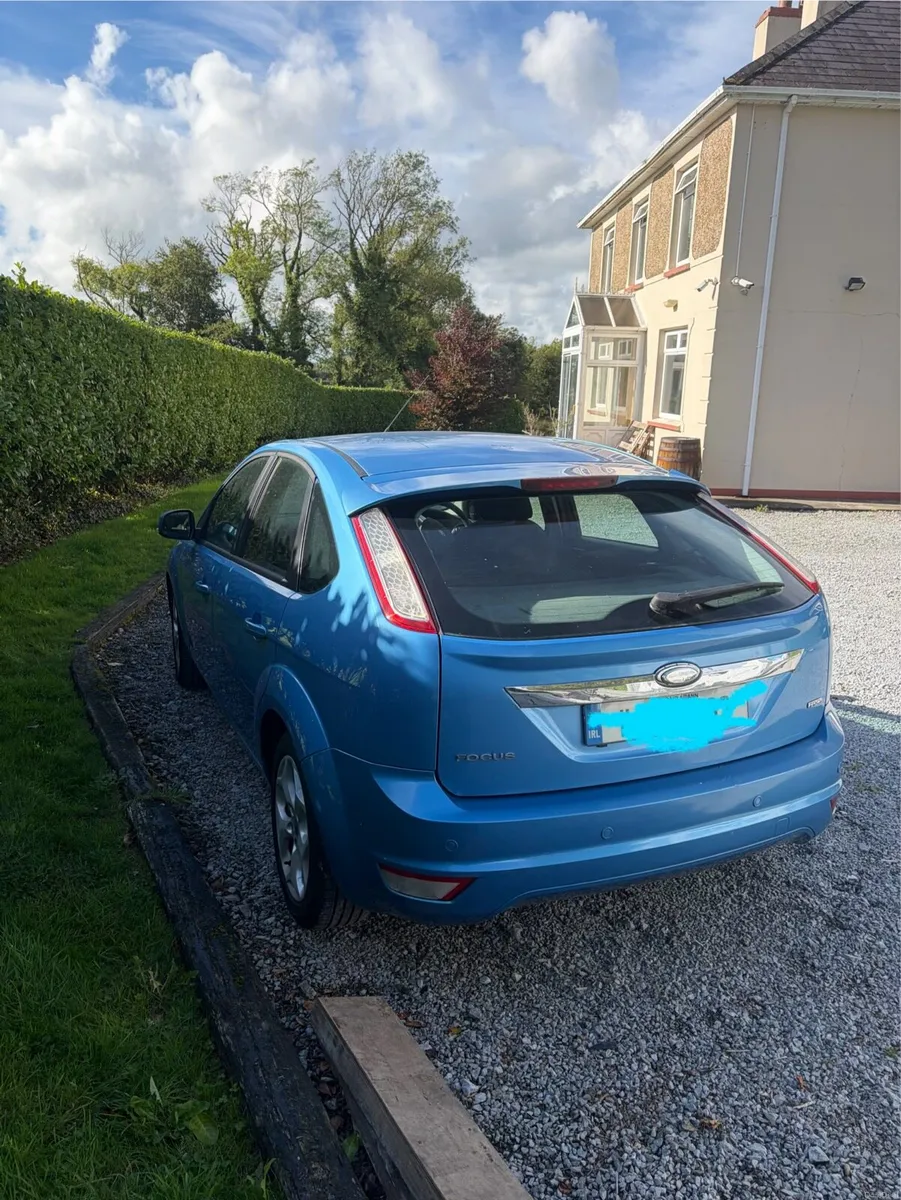Ford Focus 2011 Blue - Image 3