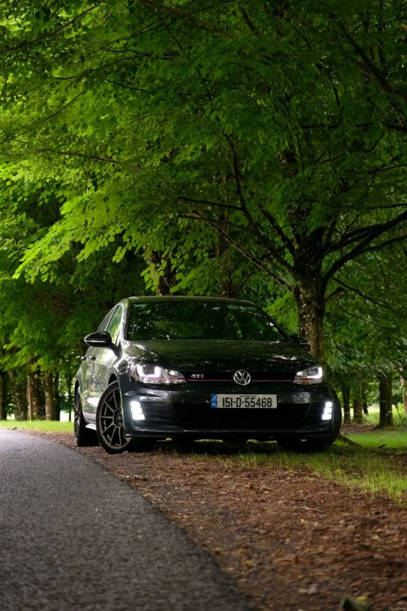 Golf GTI 2015  *Panoramic Sunroof* - Image 2