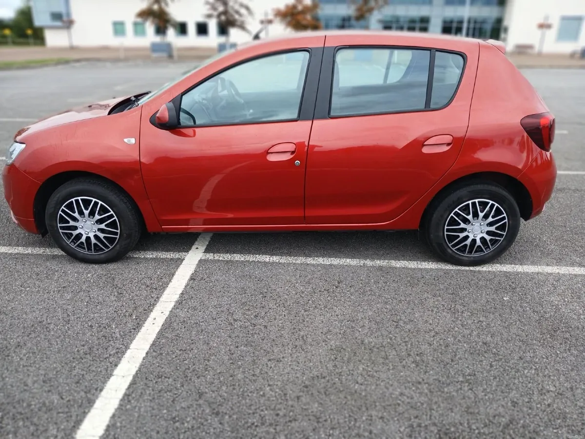 Dacia Sandero 2018 - Image 3