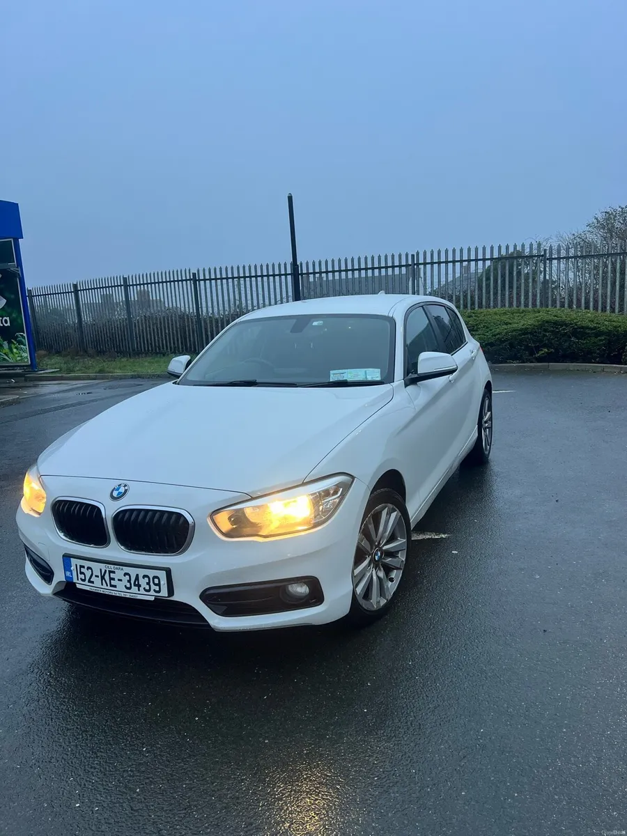 2015 BMW 118i – White - Image 2