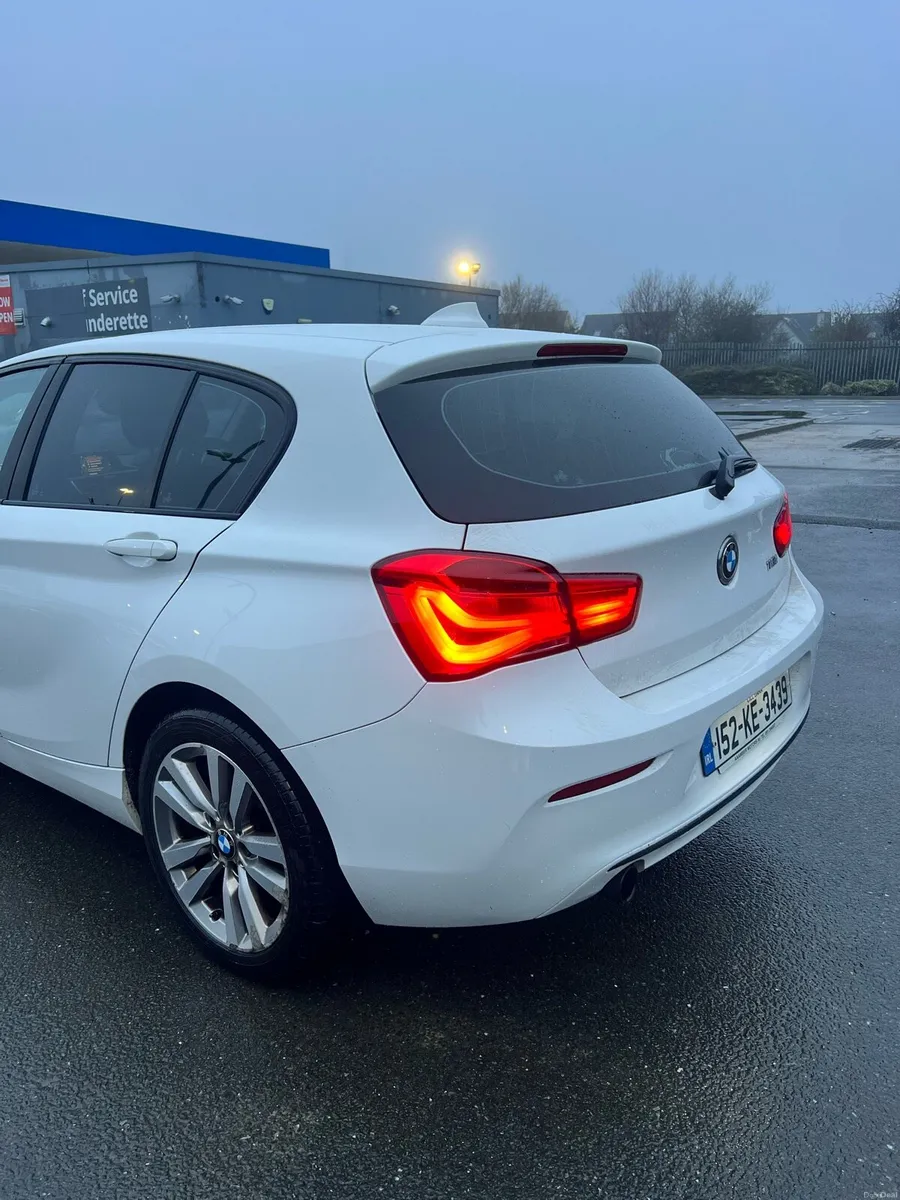2015 BMW 118i – White - Image 6