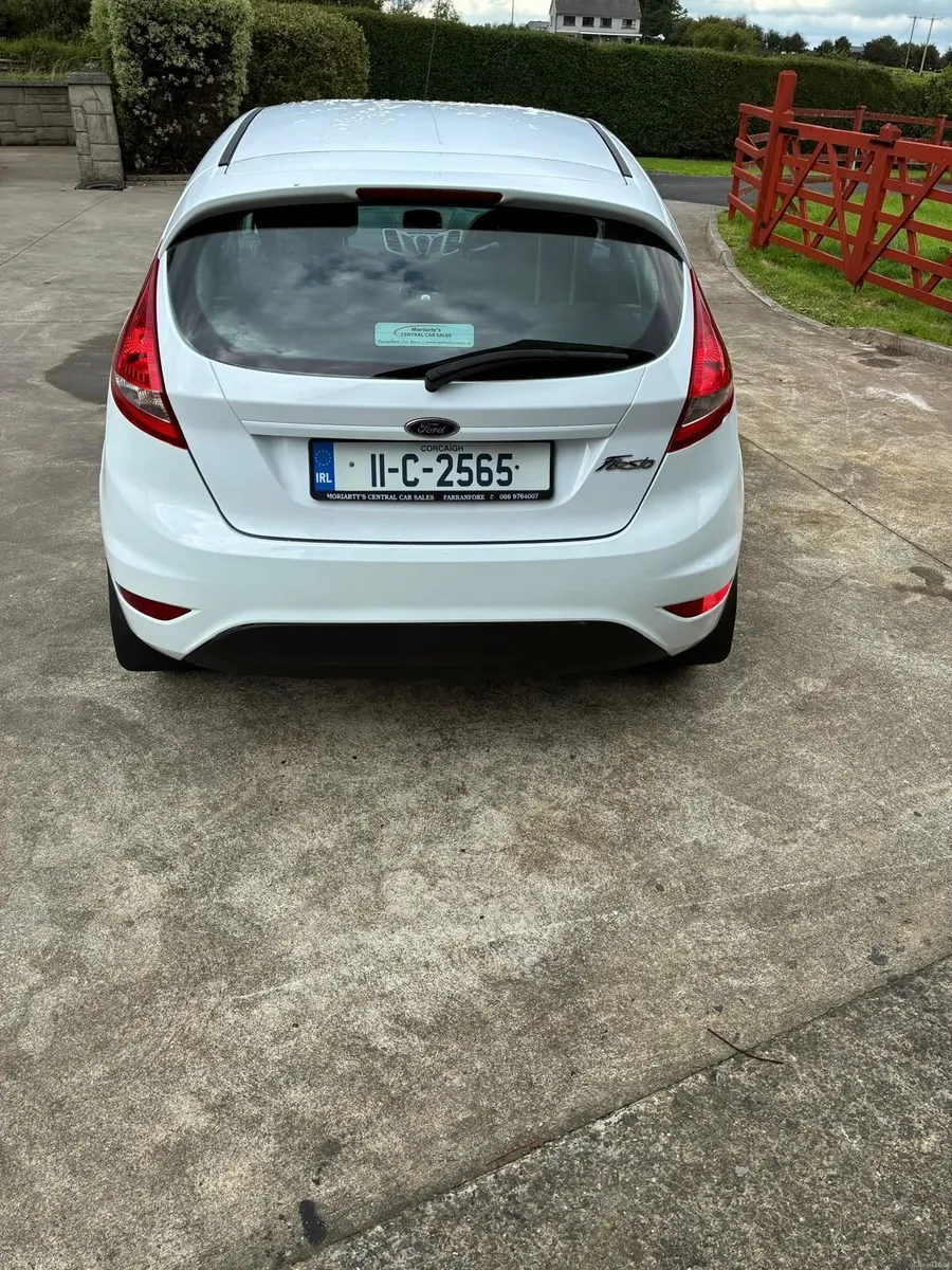 Ford Fiesta 2011 - Image 6