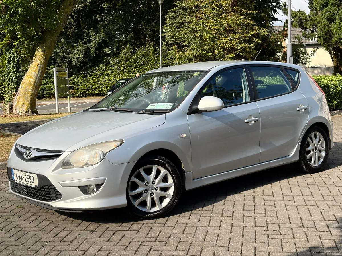Hyundai i30 2011 1.6 CRDI new nct 9/27 - Image 4