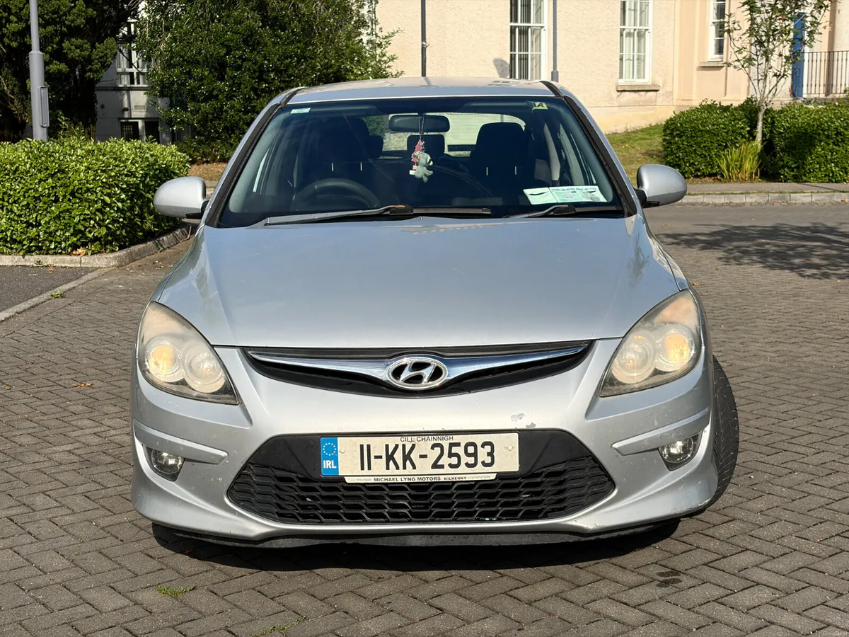 Hyundai i30 2011 1.6 CRDI new nct 9/27 - Image 2