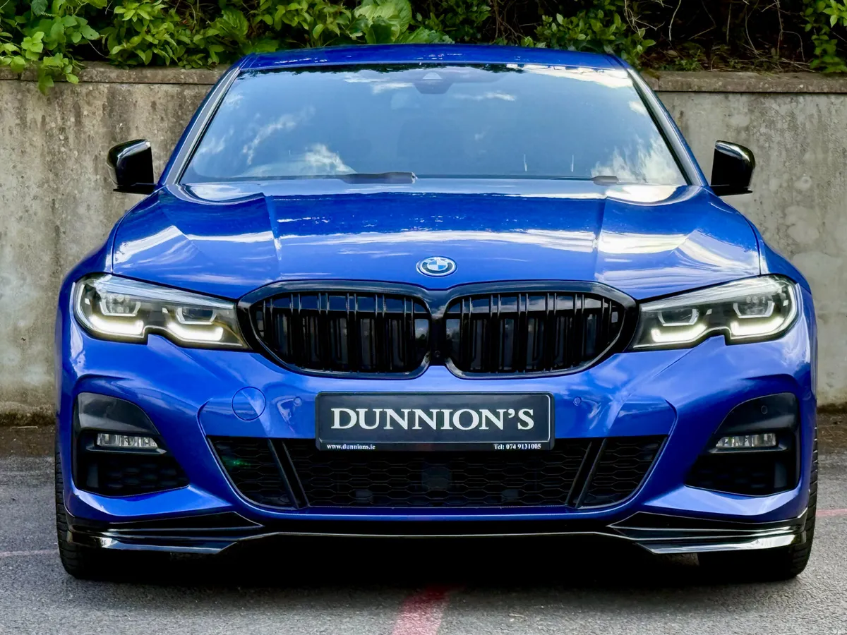 BMW 3-Series 2022 330E M Sport*20" ALLOYS" - Image 3