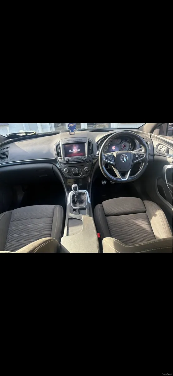 Insignia Sri - Image 4