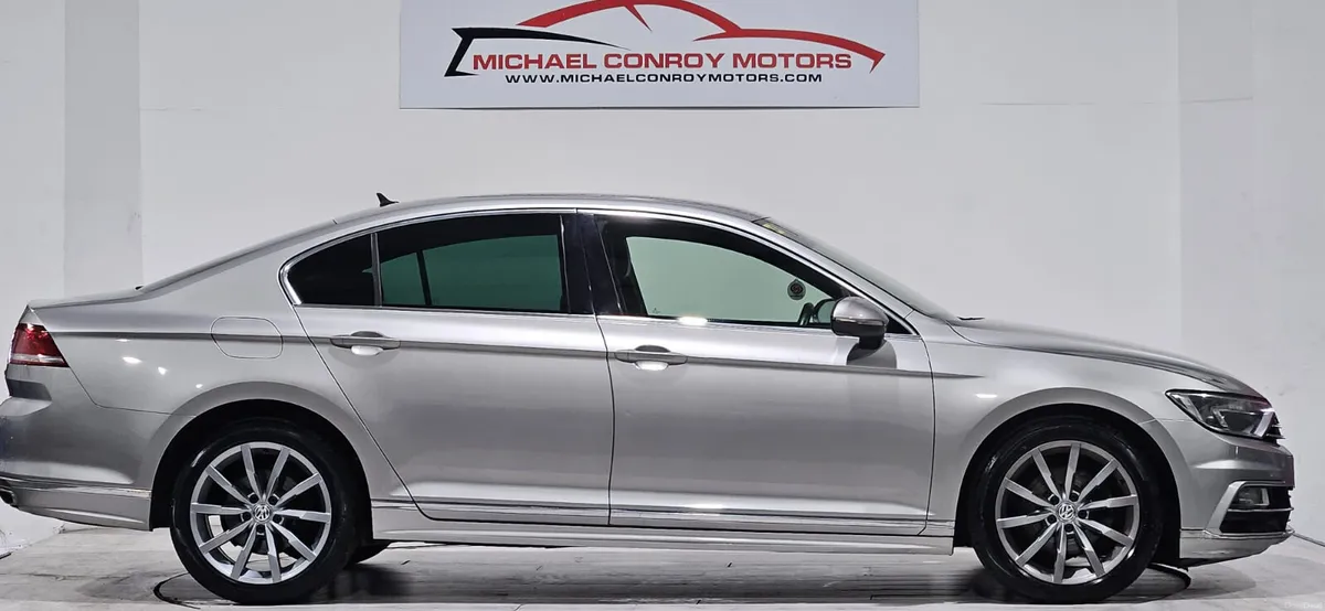 Volkswagen Passat R LINE- FINANCE AVAILABLE - Image 3