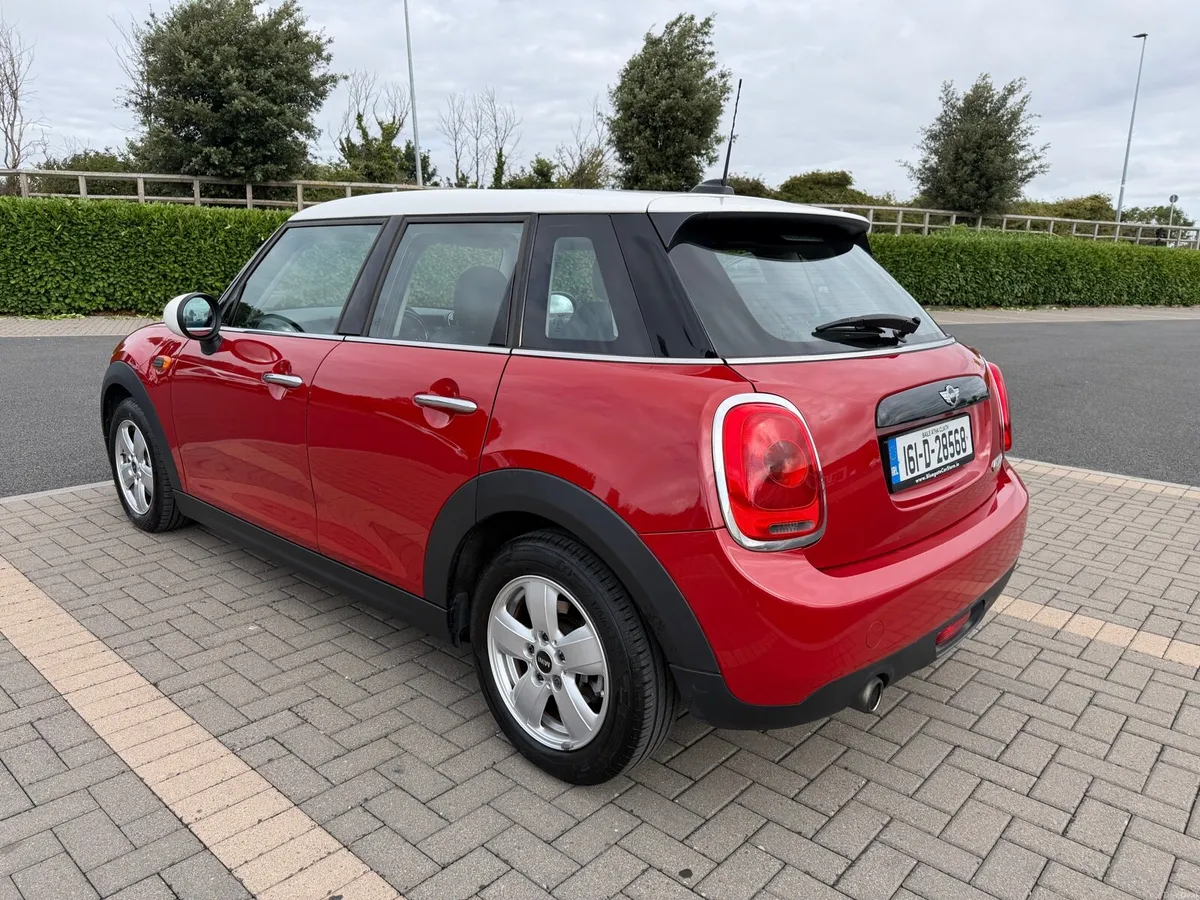 Mini Cooper - Image 5