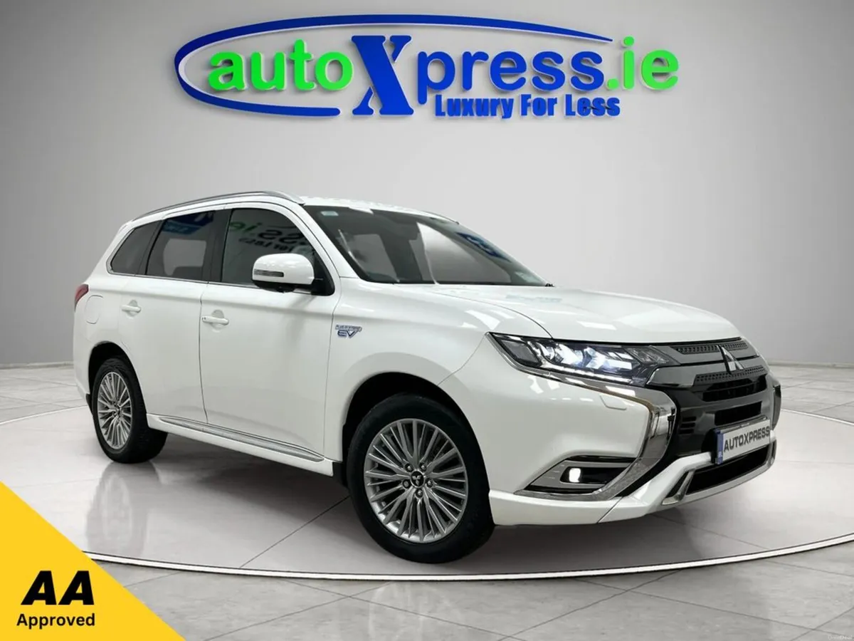 Mitsubishi Outlander 2.4 4H PHEV Automatic - Image 1