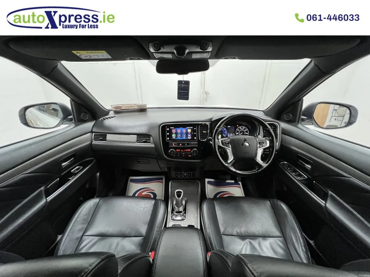 Mitsubishi Outlander 2.4 PHEV, Reversing camera, A - Image 2