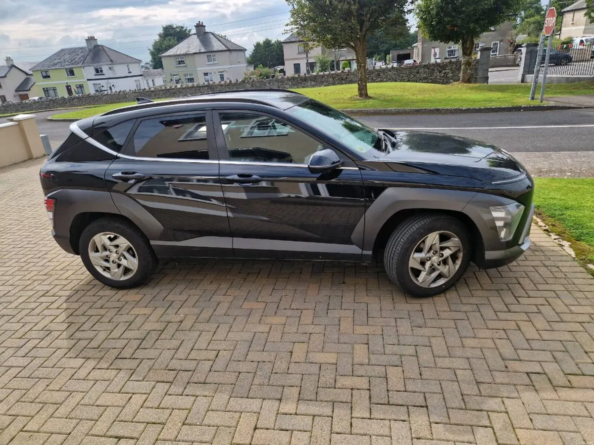 Car - Image 2