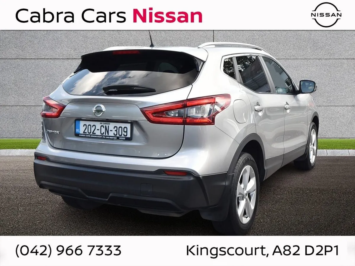 Nissan Qashqai 1.5 Diesel SE - Image 2
