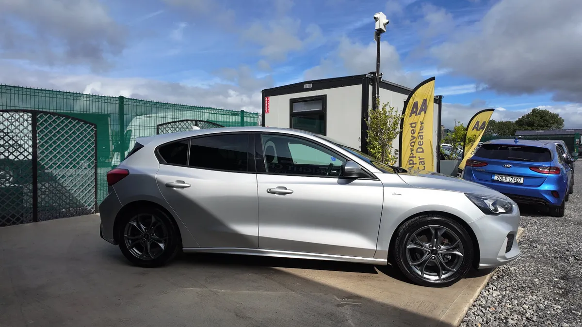 2019 Ford Focus 1.0 ST-Line Nct 07/27 - Image 5