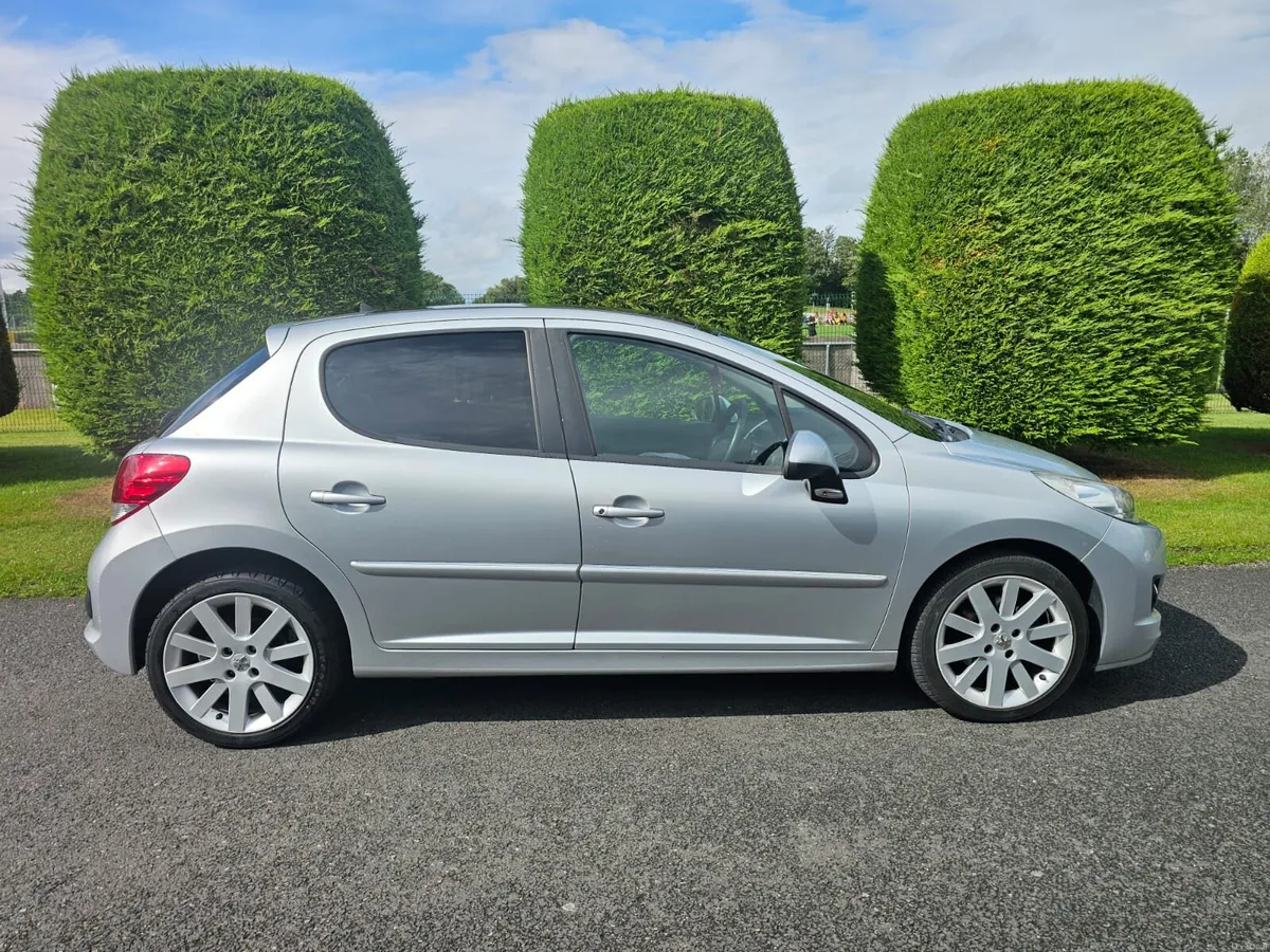 Peugeot 207 - Image 5