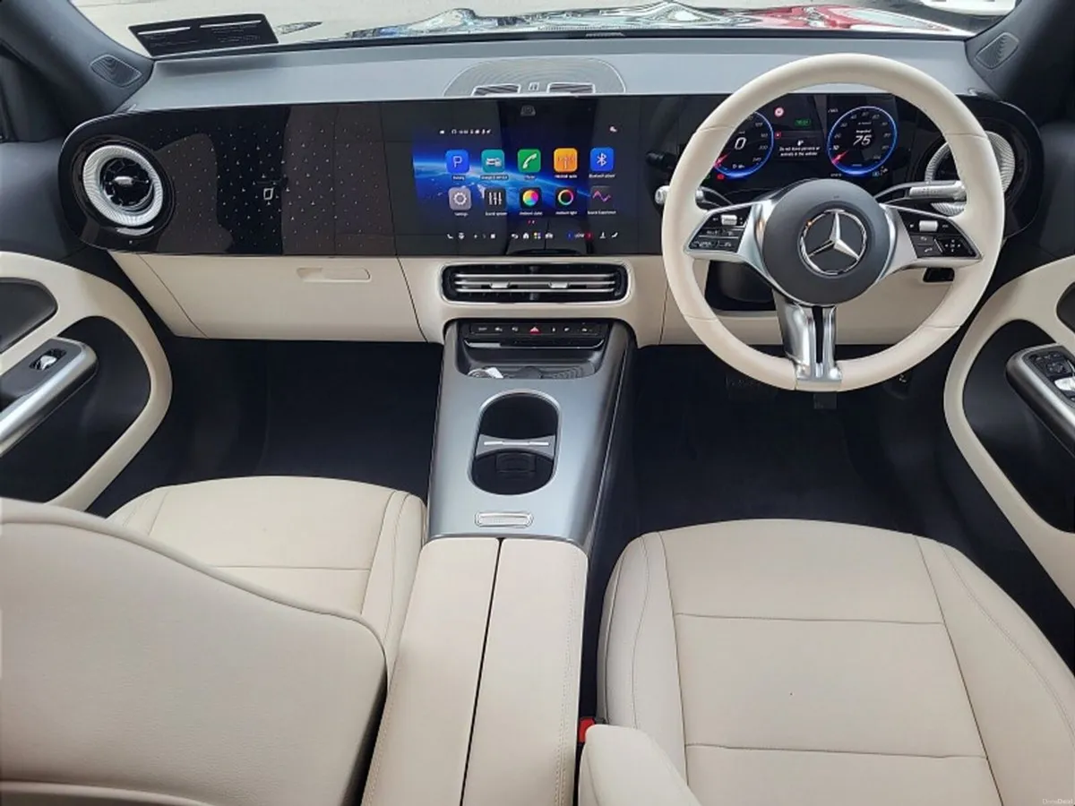 Mercedes-Benz GLB **NEW MODEL**GLB200 Progressive - Image 4