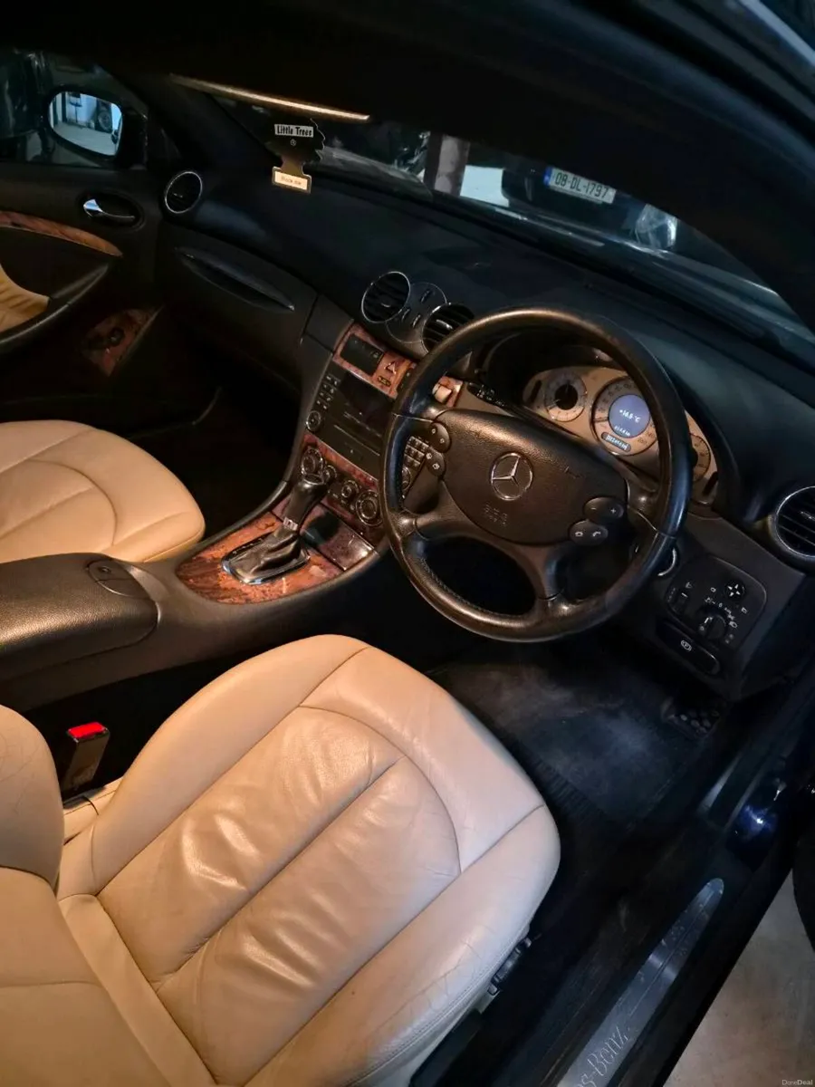 Mercedes CLK - Image 3