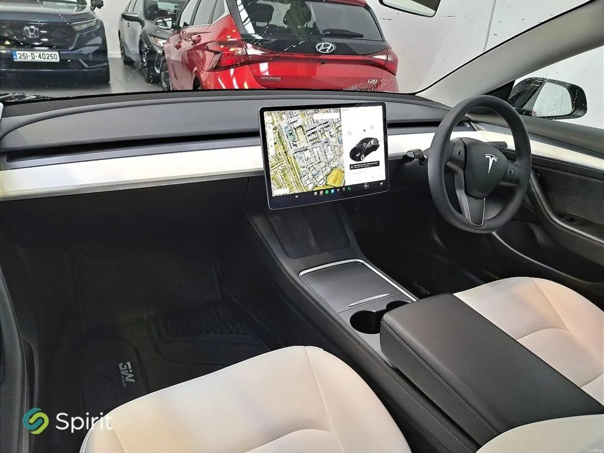 Tesla Model 3 RWD *Call Steven on 0861649214* - Image 4