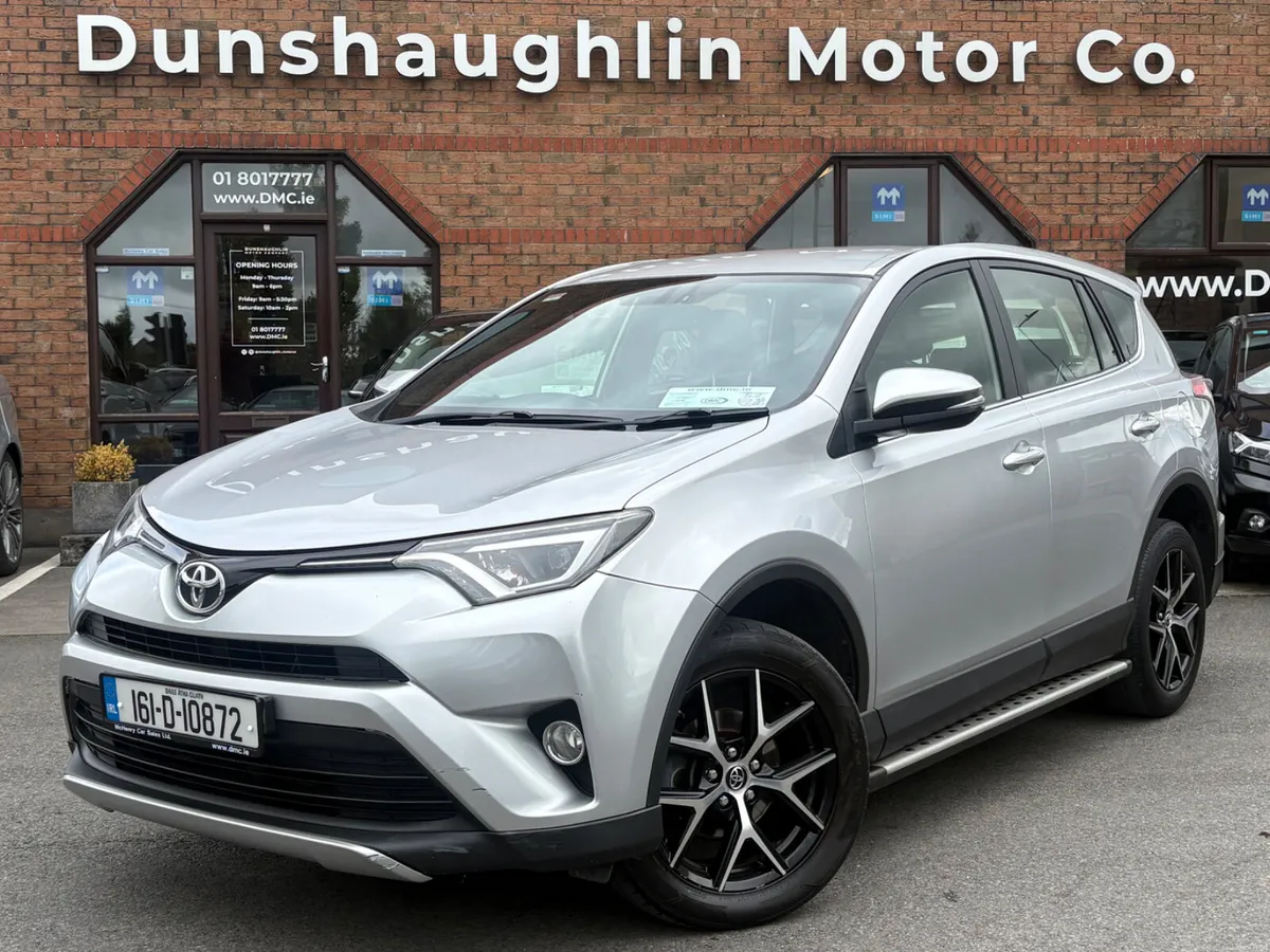 161 Toyota RAV4 D4D 2.0 Diesel Luna Sport - Image 1