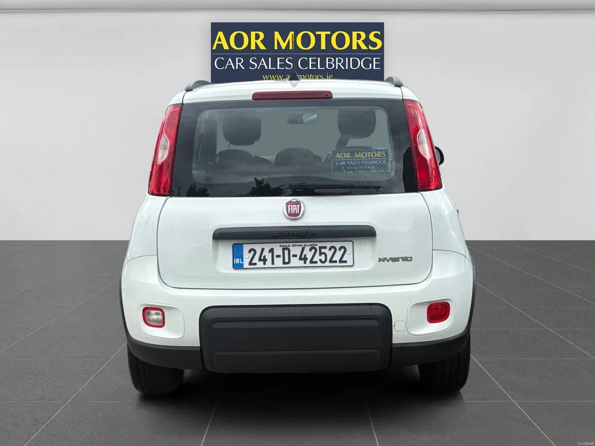Fiat Panda 2024 1.0 HYBRID MANUAL - Image 3