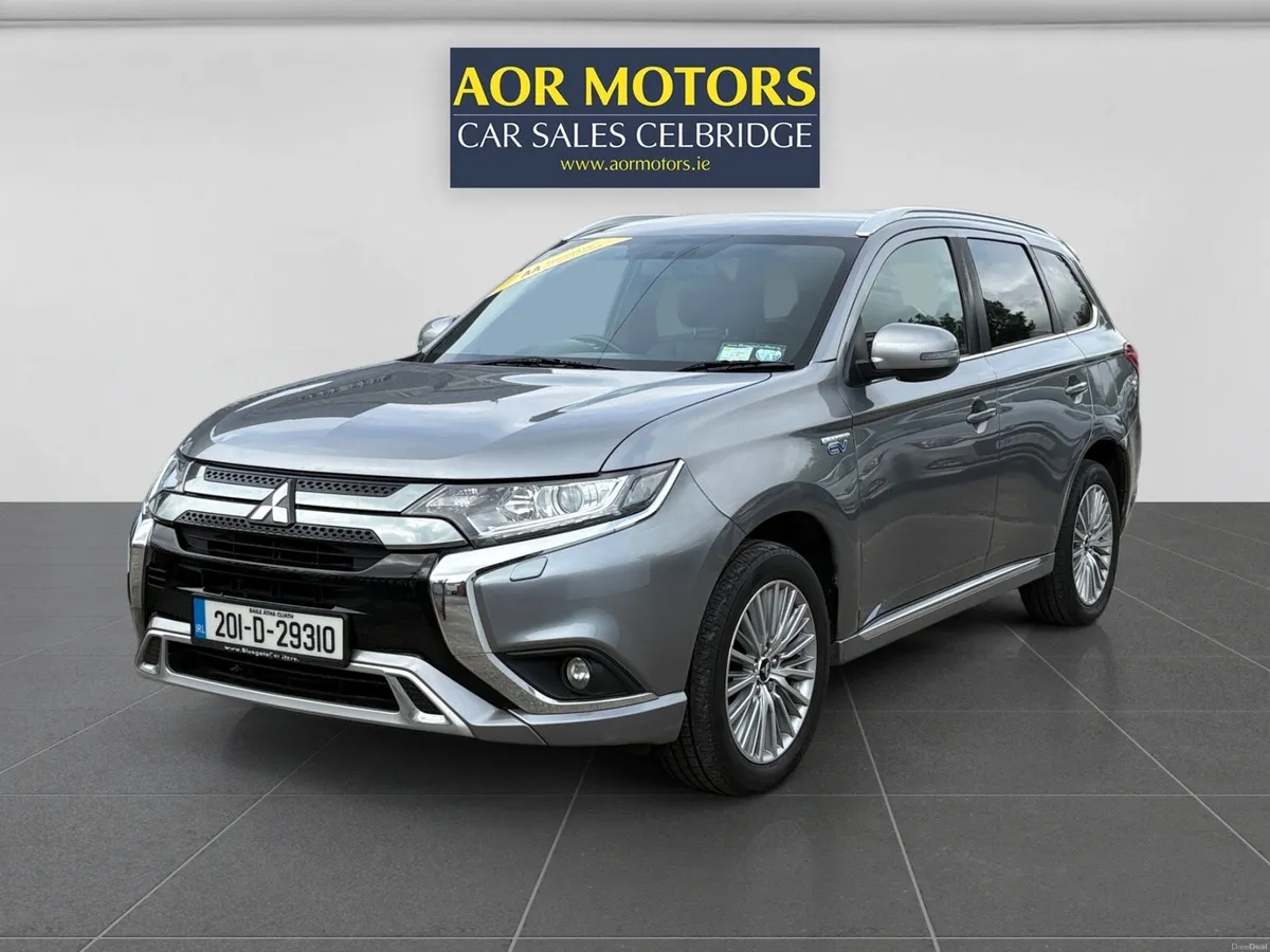 Mitsubishi Outlander 2020 PHEV - Image 1