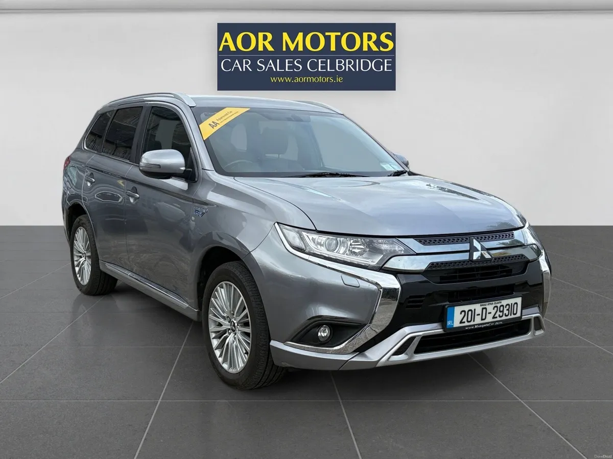 Mitsubishi Outlander 2020 PHEV - Image 2