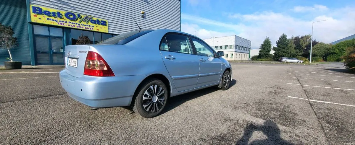 2005 Toyota Corolla - Image 4