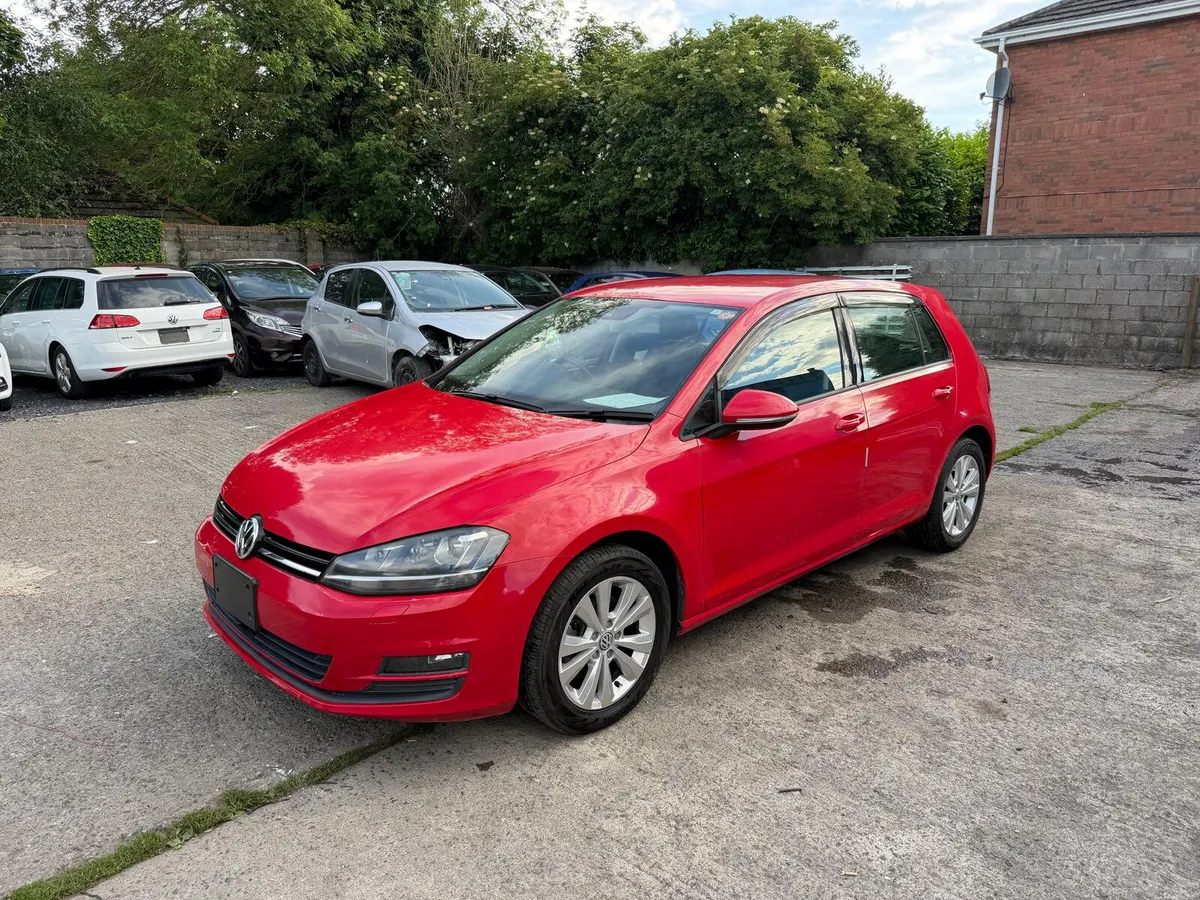 VolksWagen Golf 1.2 TFSI Bluemotion - Image 1