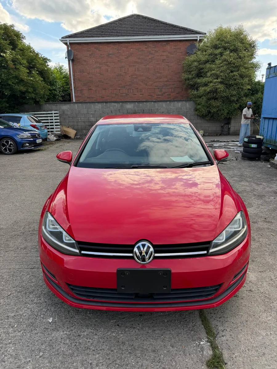 VolksWagen Golf 1.2 TFSI Bluemotion - Image 3