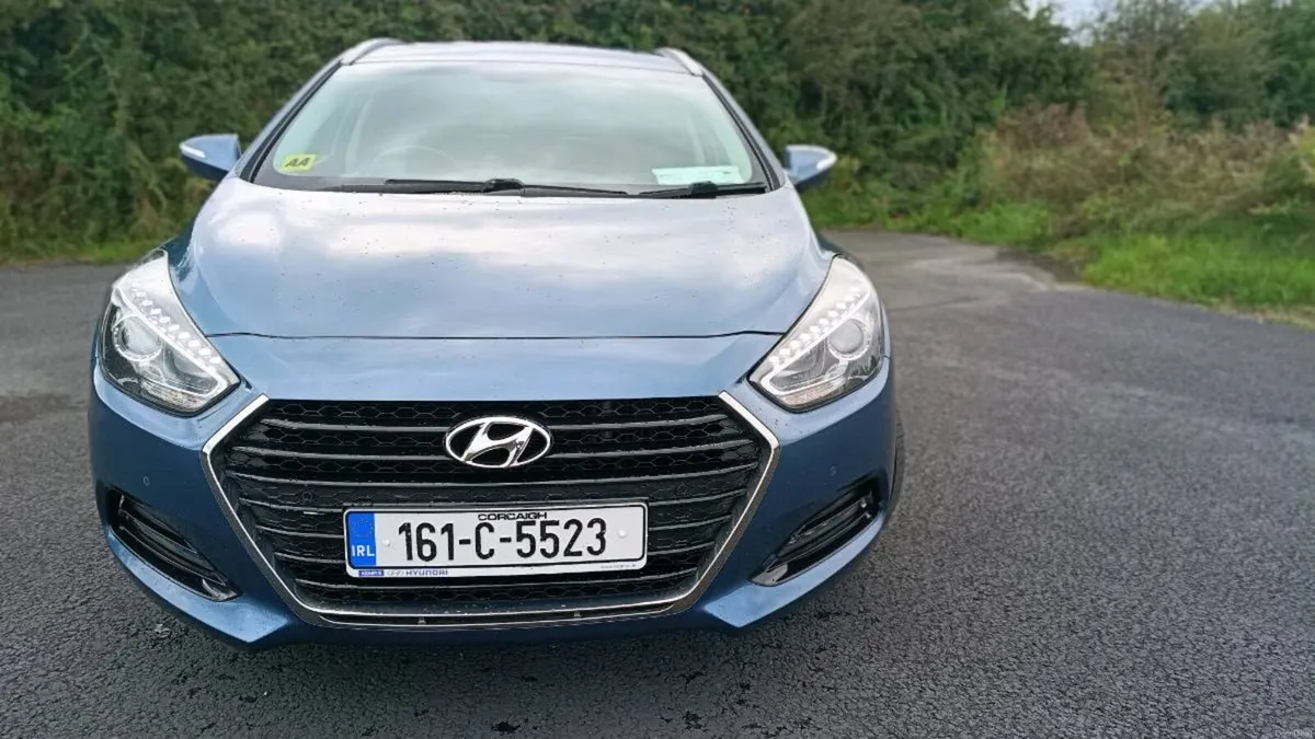 2016 Hyundai i40 Tourer comfort plus - Image 2