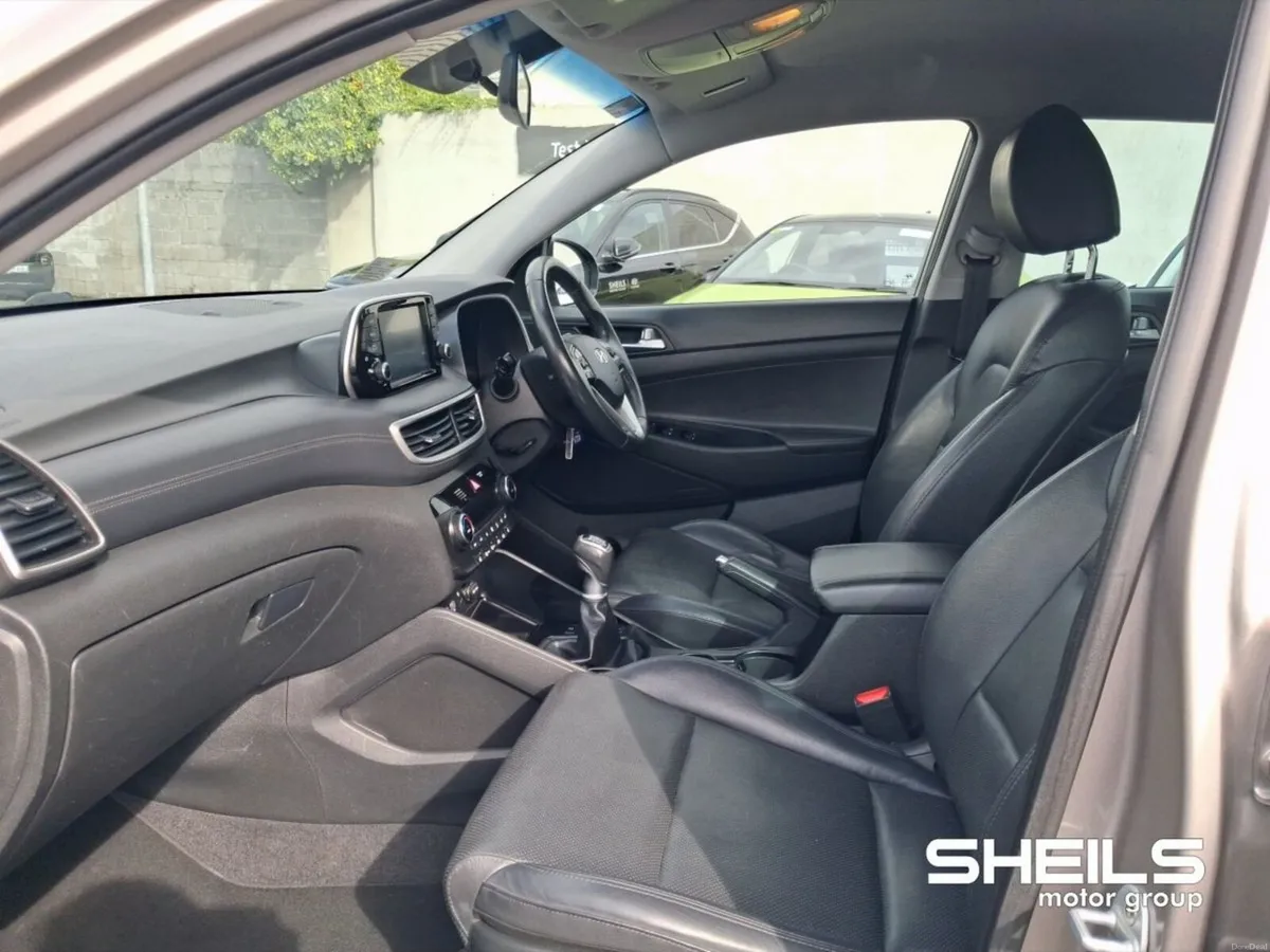 Hyundai Tucson 2WD Executive - Image 5