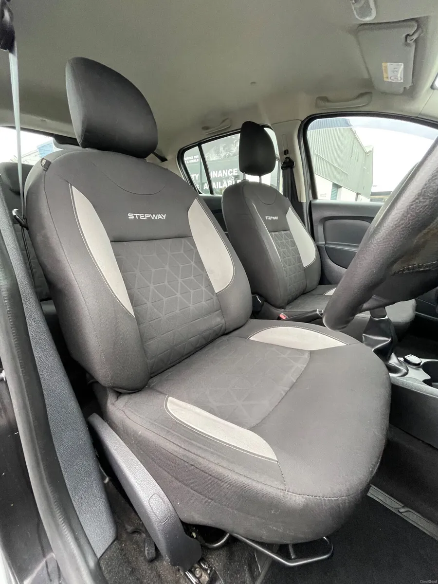 Dacia Sandero Stepway 2016 - Image 6
