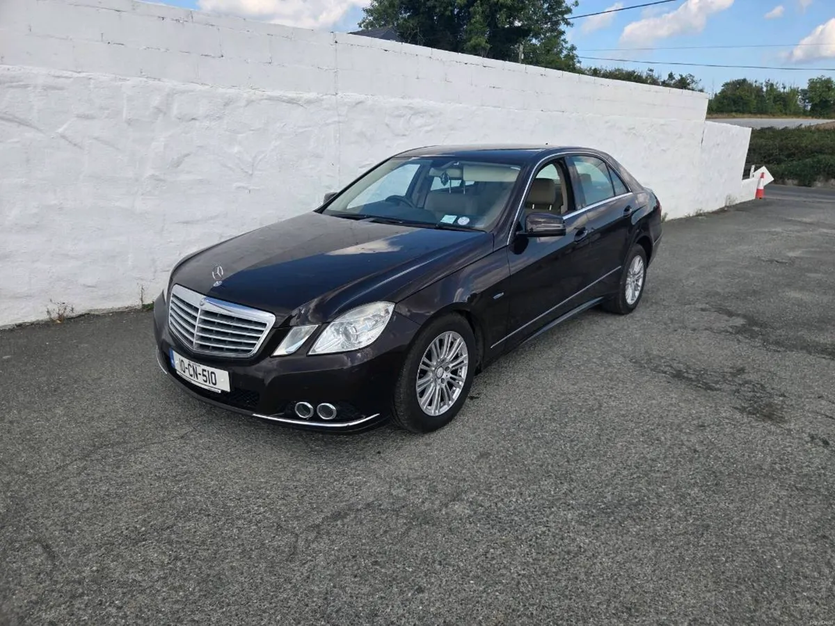 2010 Mercedes E-Class - Image 1