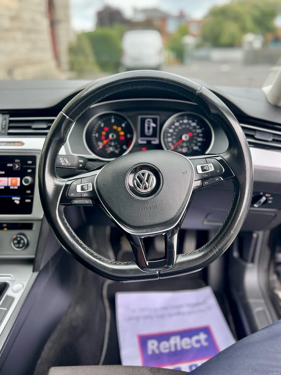 2017 Volkswagen Passat Cline 1.6D Manual NCT 08/27 - Image 6