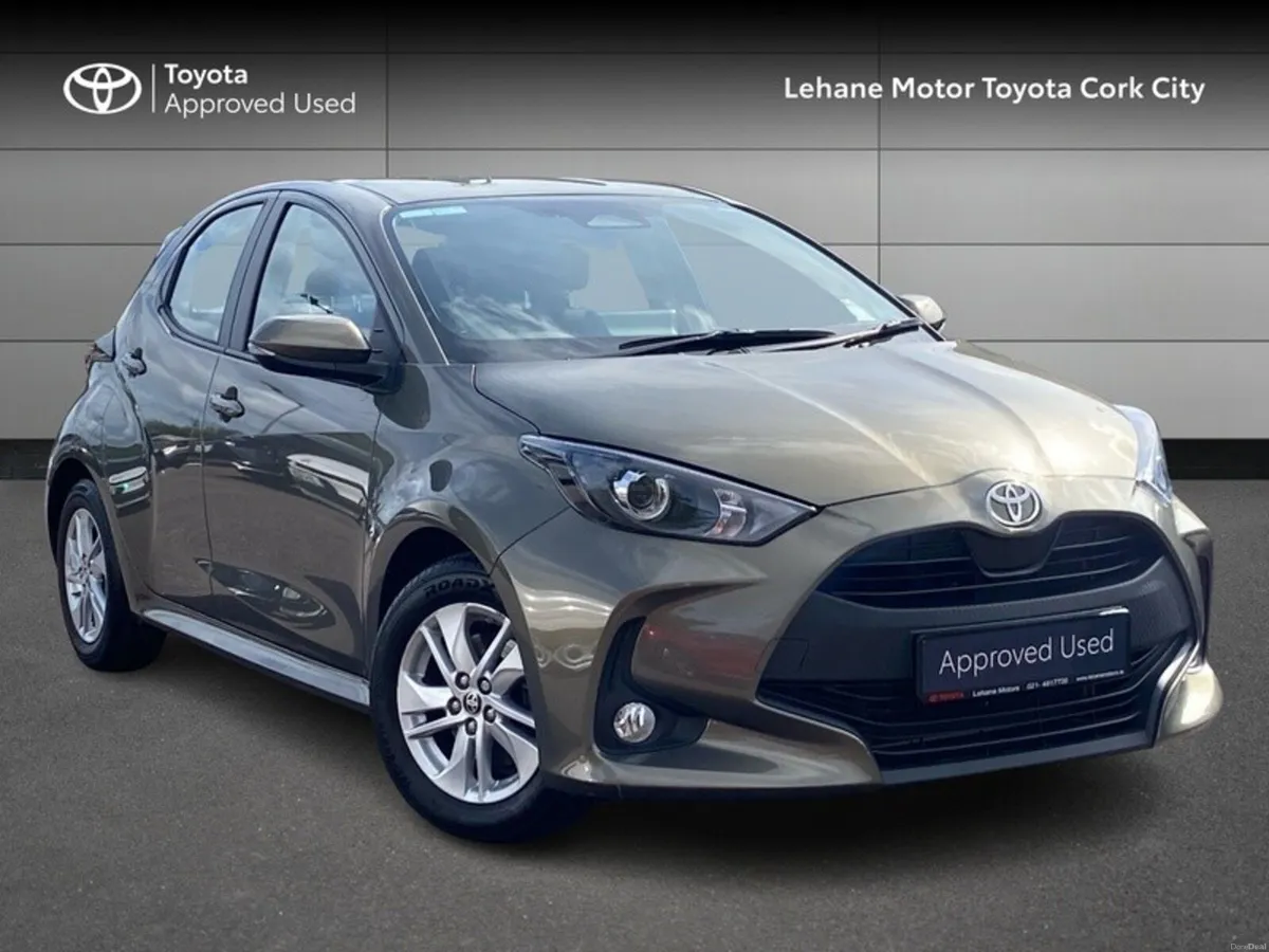 Toyota Yaris 1.5 - Image 1