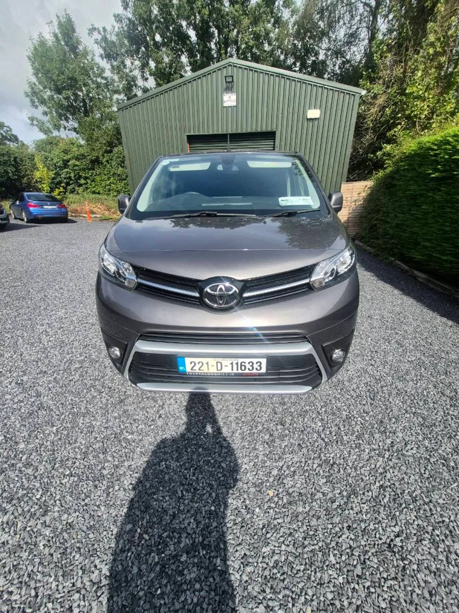Car - Image 1