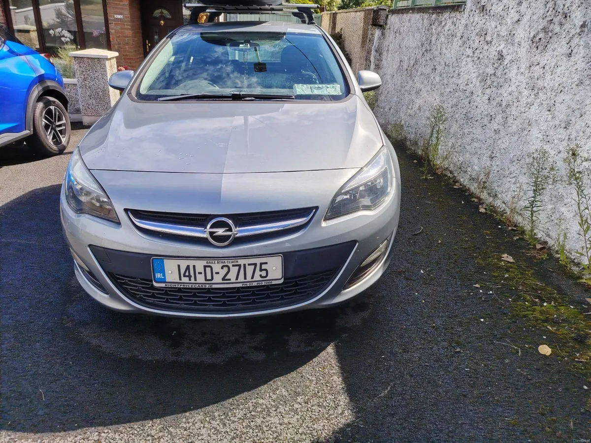Opel Astra 2014 - Image 3