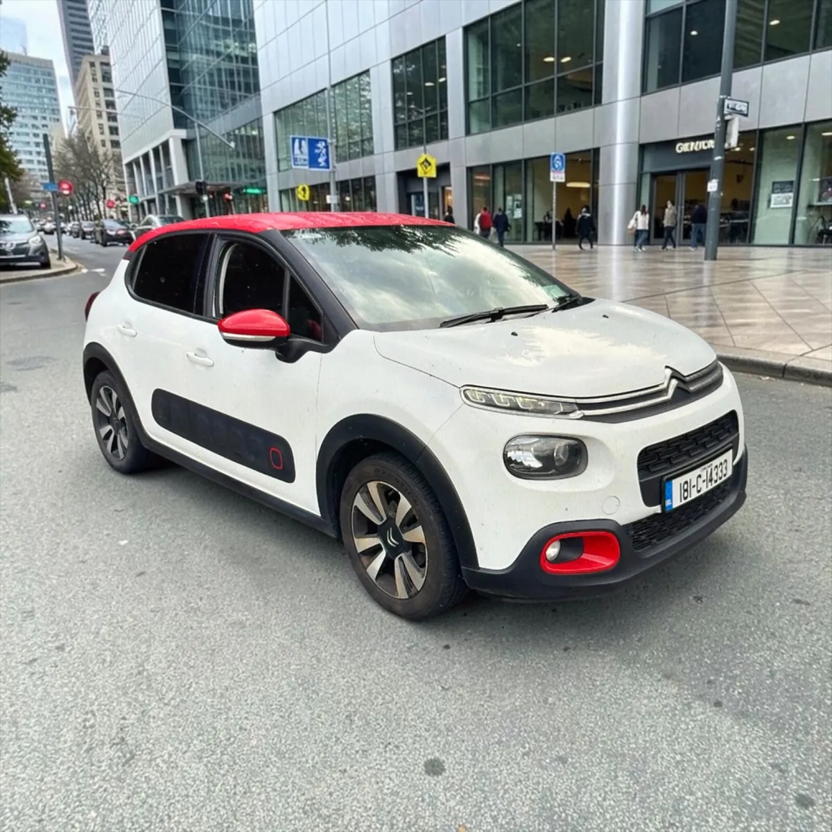Citroen C3 1.2 petrol PureTech 82 manual Flair - Image 6