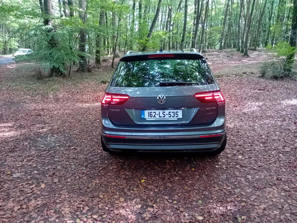 162 VW TIGUAN  2.0 TDI 150 BHP HIGHLINE 6 SPEED SU - Image 4