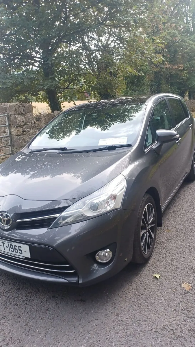 17 Toyota Verso sol 1.6 diesel ..7 seater NCT 2/27 - Image 4